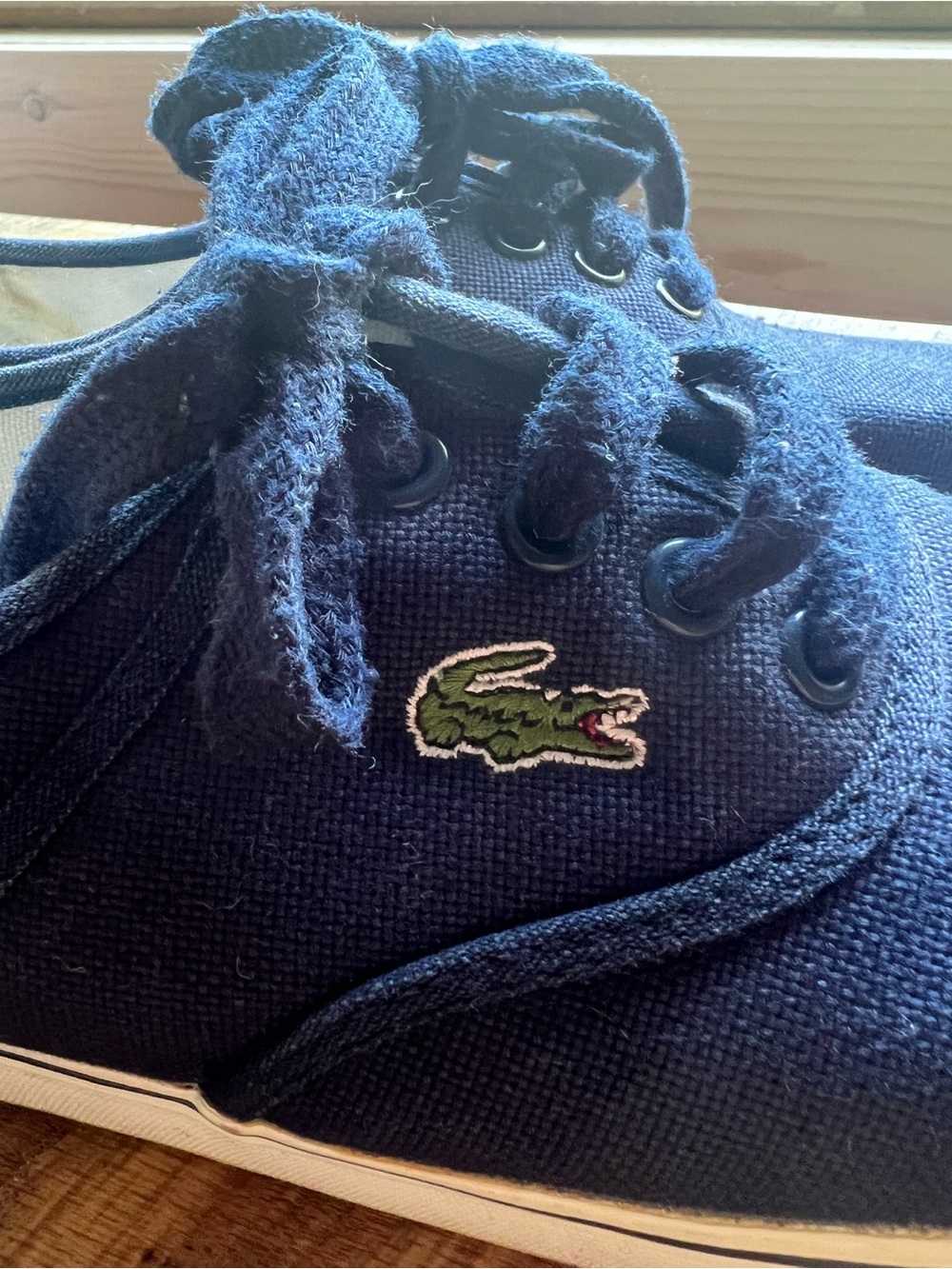 Vintage Lacoste Women’s Navy Canvas Lace-Up Sneakers with Green Croc Logo